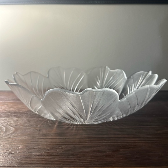 Vintage Cristal D'arques-Durand Chinon 24% Lead Crystal 12" Flower Salad Bowl - Picture 4 of 8